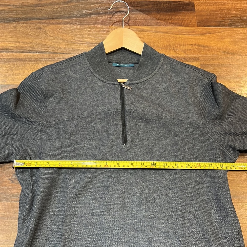 Perry Ellis sweater - Picture 4 of 5